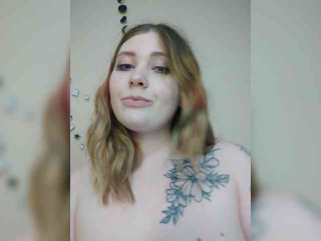 Aria_bb webcam
