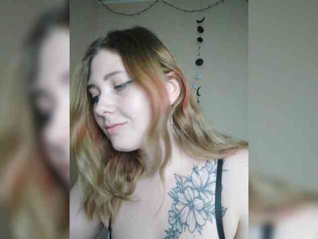 foxyarty foxyarty