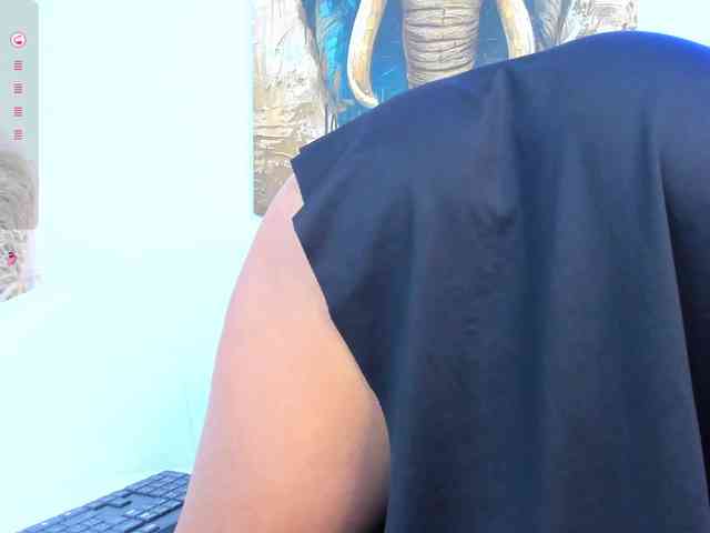 Karim-Nabil webcam