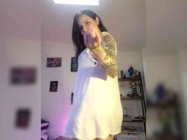 RoxanneRiddle69