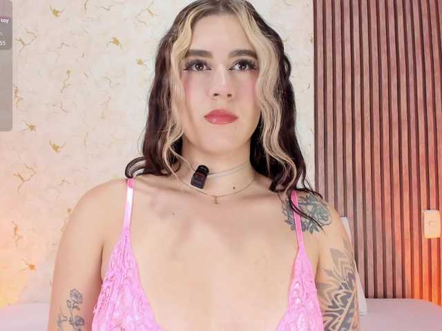 jimenawhite1 live cam on BongaCams