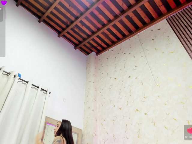 jimenawhite1 live cam on BongaCams