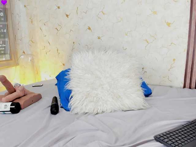 jimenawhite1 live cam on BongaCams