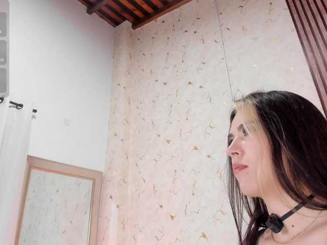 jimenawhite1 live cam on BongaCams