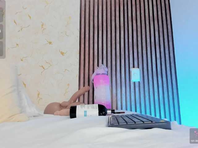 jimenawhite1 live cam on BongaCams