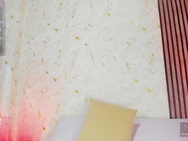jimenawhite1 live cam on BongaCams