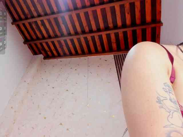 jimenawhite1 webcam