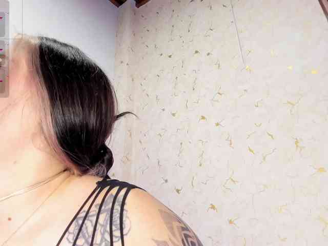 jimenawhite1 webcam