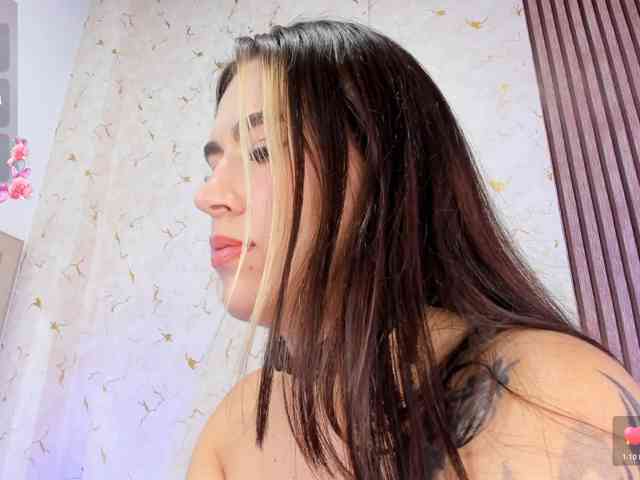 jimenawhite1 webcam