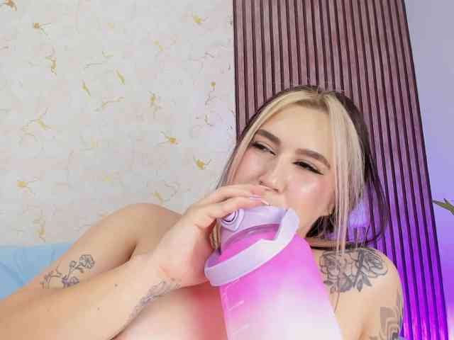 jimenawhite1 webcam