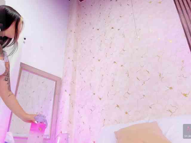 jimenawhite1 webcam