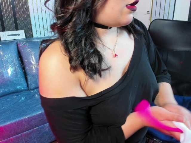 JadeBrown live cam