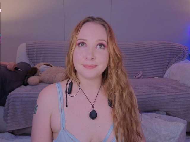 Scarlet_Kitty