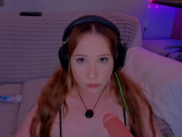 Scarlet_Kitty
