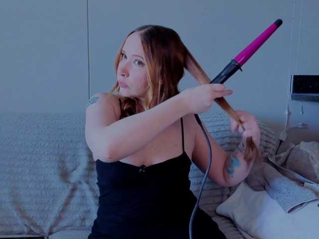ScarletCarnally live cam on BongaCams