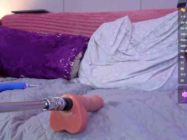 Scarlet_Kitty webcam