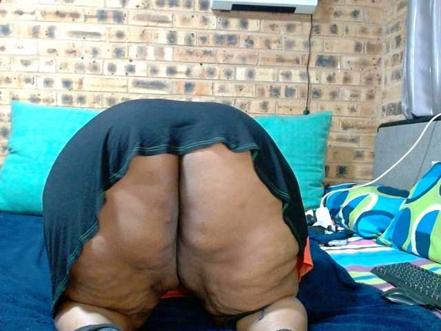 RubyBooty live cam on BongaCams