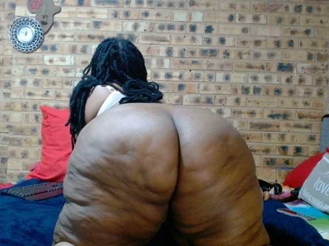 RubyBooty's BongaCams show and profile