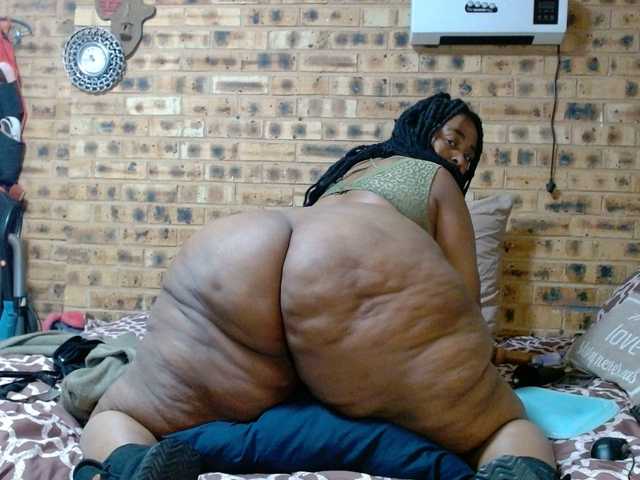 RubyBooty live cam on BongaCams