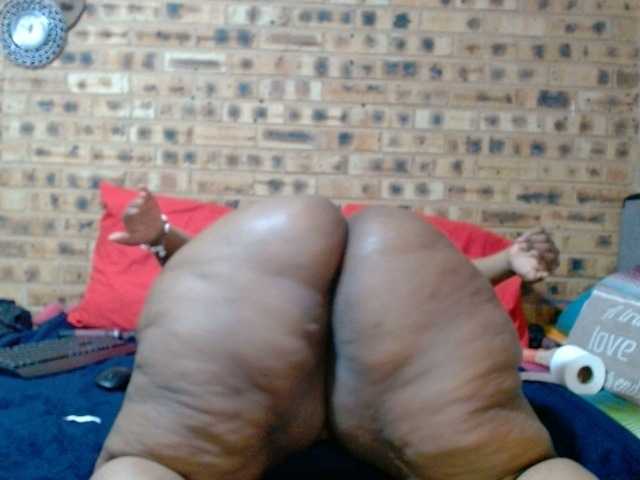 RubyBooty's BongaCams show and profile