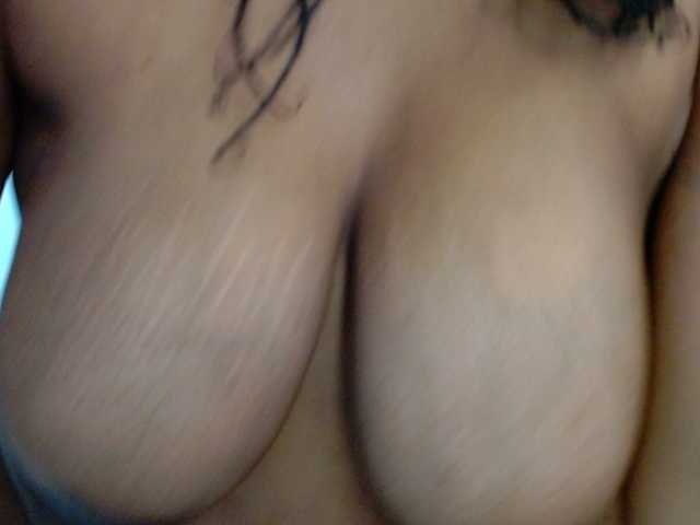 RubyBooty live cam preview