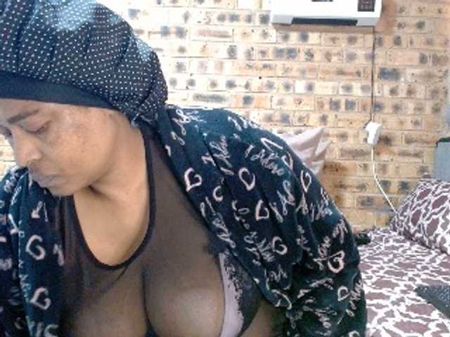 RubyBooty live cam on BongaCams