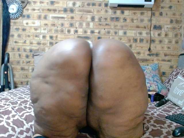 RubyBooty live cam on BongaCams