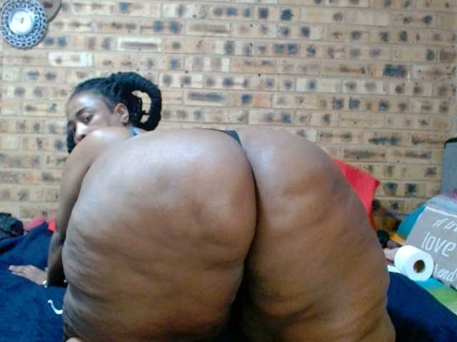 RubyBooty's BongaCams show and profile