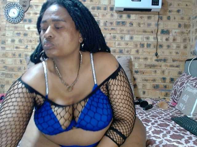 RubyBooty live cam on BongaCams
