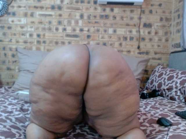 RubyBooty live cam on BongaCams