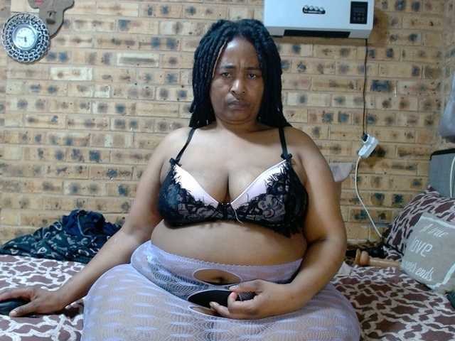 RubyBooty live cam on BongaCams