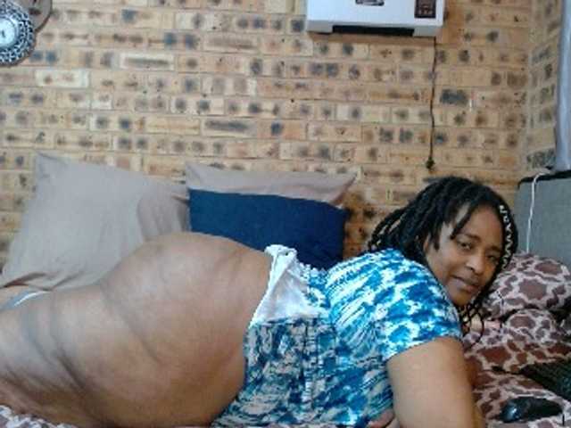 RubyBooty live cam on BongaCams