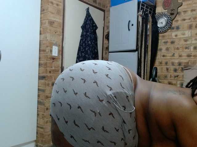 RubyBooty live cam on BongaCams