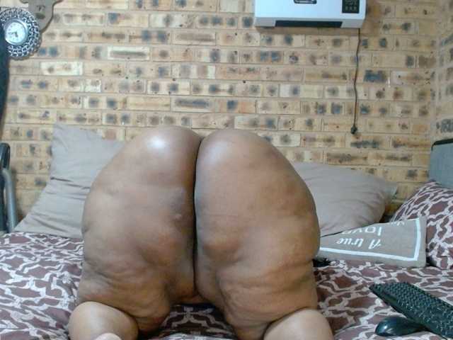 RubyBooty live cam on BongaCams