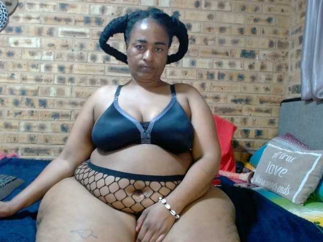 RubyBooty's BongaCams show and profile