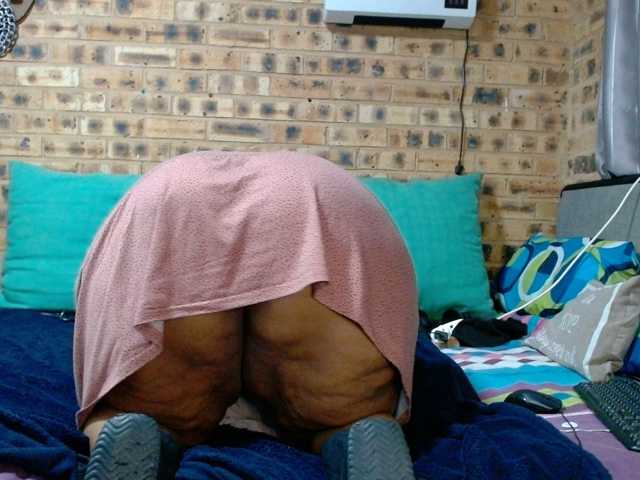 RubyBooty live cam preview