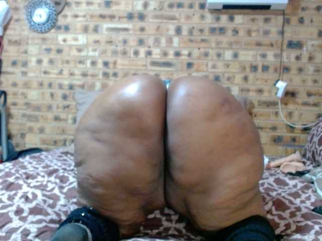 RubyBooty live cam on BongaCams