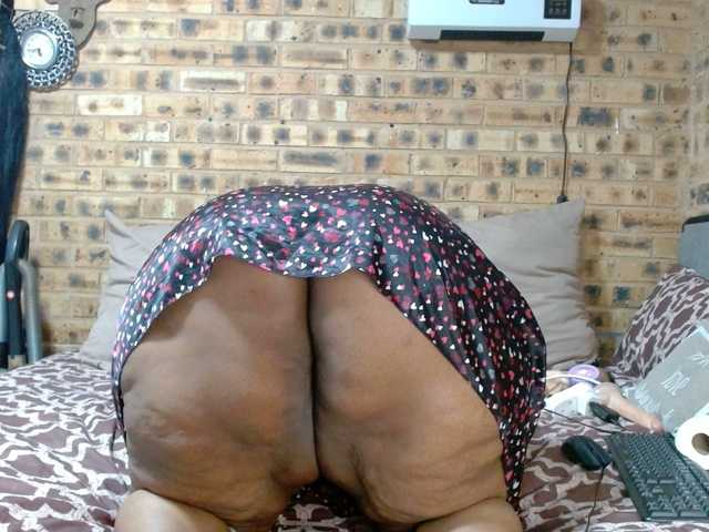 RubyBooty live cam on BongaCams