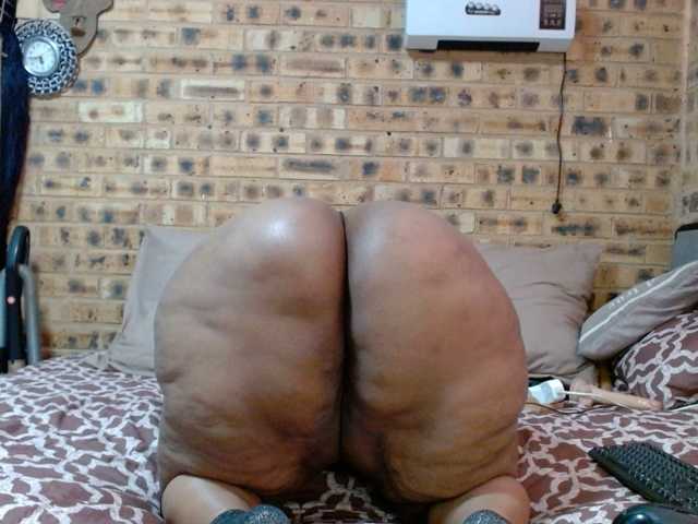 RubyBooty live cam on BongaCams