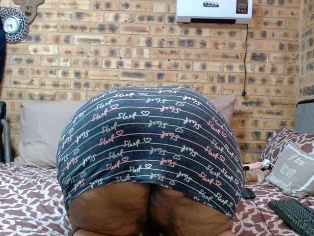 RubyBooty live cam on BongaCams
