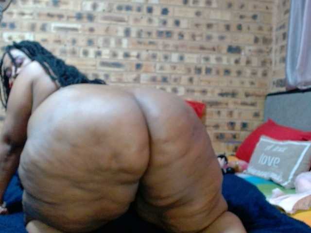 RubyBooty's BongaCams show and profile