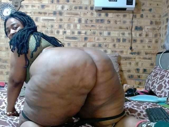 RubyBooty live cam on BongaCams