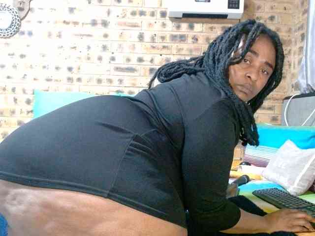 RubyBooty Live Webcam on BongaCams