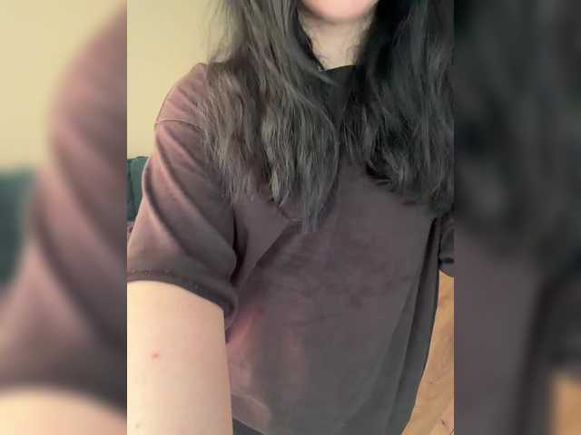 LeahBunny69 live cam on BongaCams