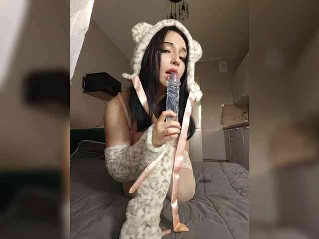 Lia_Nyan webcam