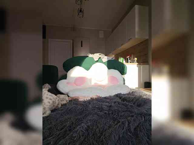 Lia_Nyan webcam