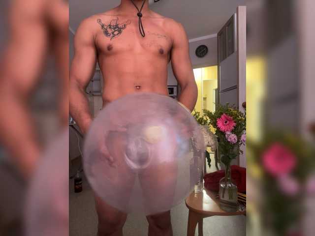 Ern96 live cam on BongaCams