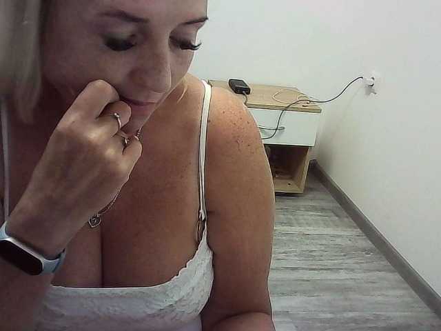 Multiply-orgazm live cam on BongaCams