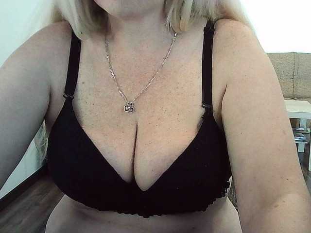 Multiply-orgazm live cam