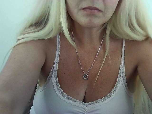 Multiply-orgazm live webcam show